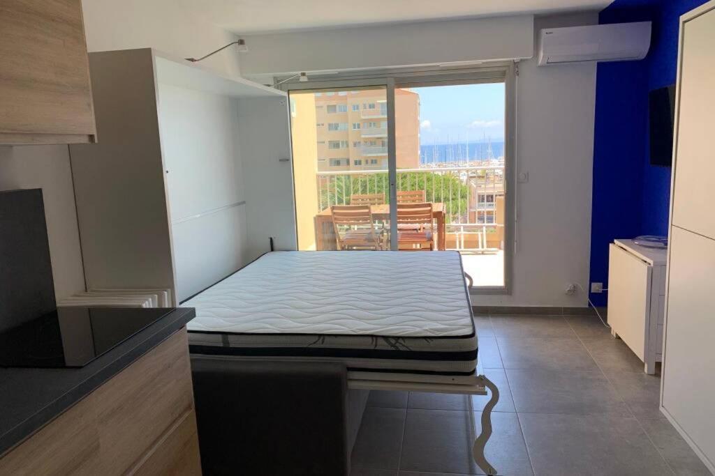 L'Effet Mer, Duplex Sur Le Port Avec Ses 2 Terrasses Vue Mer Hyères Buitenkant foto